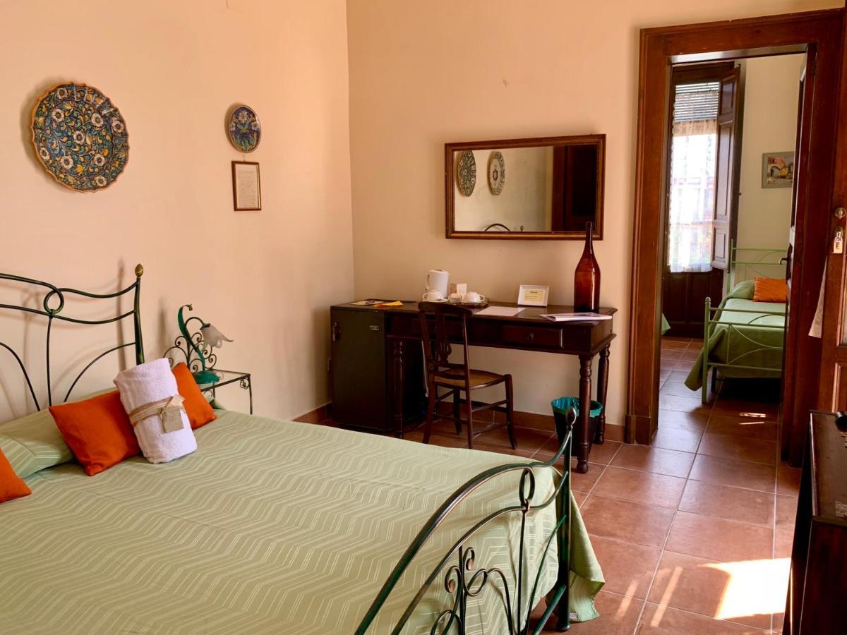 גיארדיני נאקסוס B&B Villa Vittoria מראה חיצוני תמונה