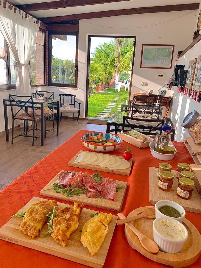 גיארדיני נאקסוס B&B Villa Vittoria מראה חיצוני תמונה