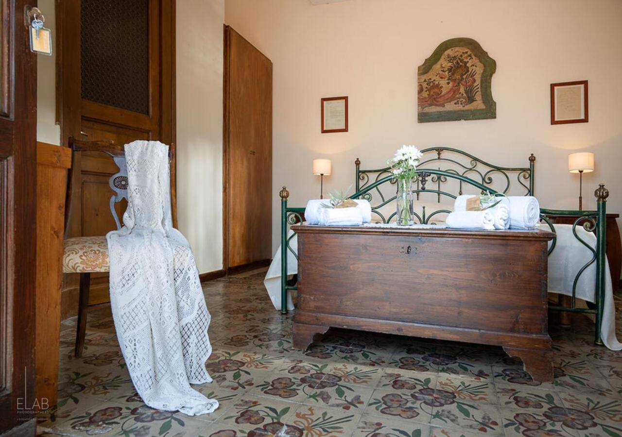 גיארדיני נאקסוס B&B Villa Vittoria מראה חיצוני תמונה