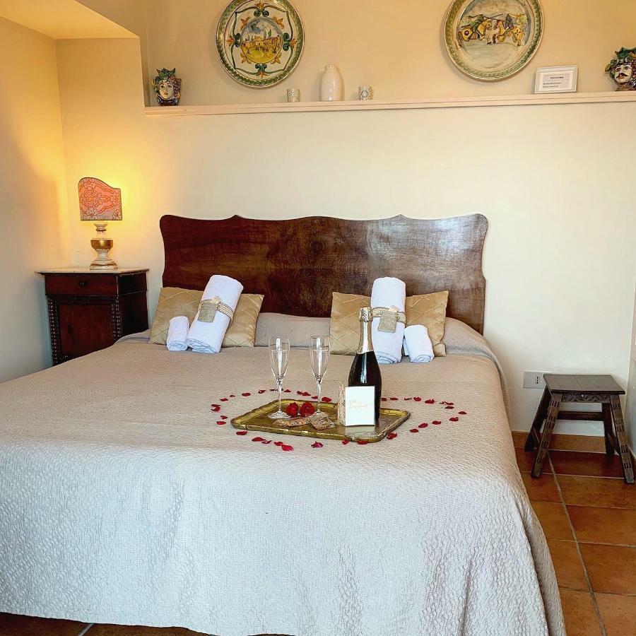 גיארדיני נאקסוס B&B Villa Vittoria מראה חיצוני תמונה