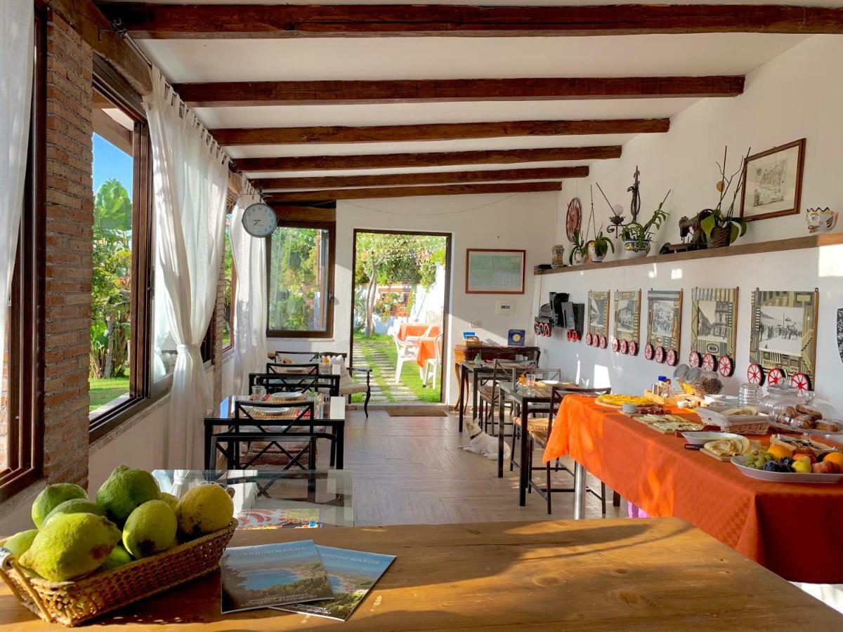 גיארדיני נאקסוס B&B Villa Vittoria מראה חיצוני תמונה
